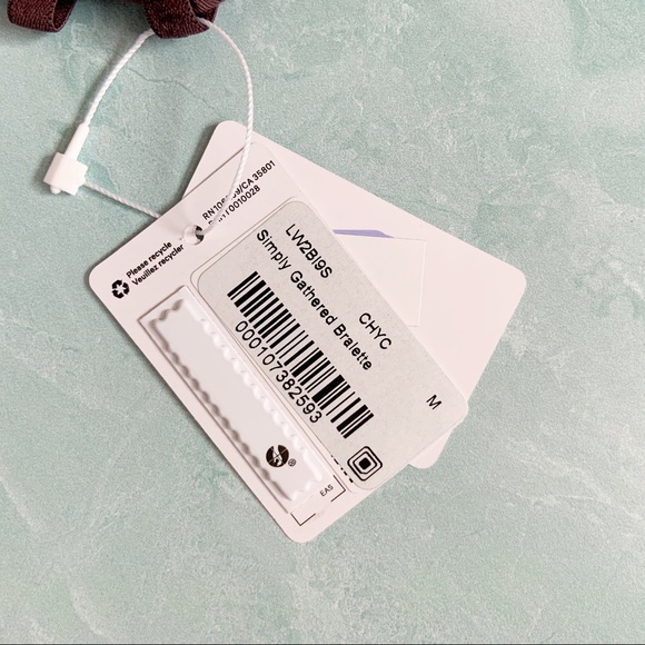 Lululemon SIMPLY GATHERED BRALETTE Cherry Cola M - Picture 3 of 7